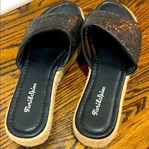 Fiori& spine limited edition sandals